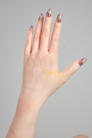 Yhdeksän seksinukke (Irontech Doll 161 cm B-cup T3 silikoni)