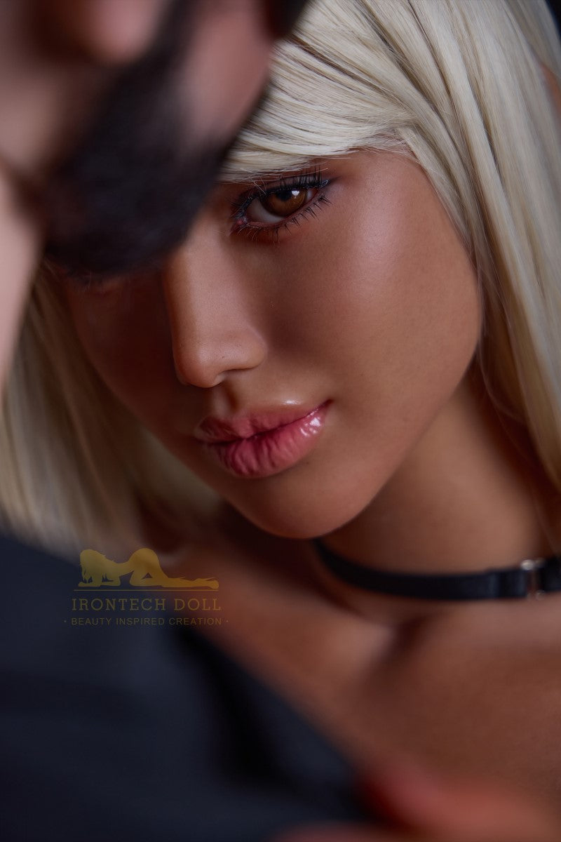 Belle seksinukke (Lusandy Doll 165 cm D-cup silikoni)