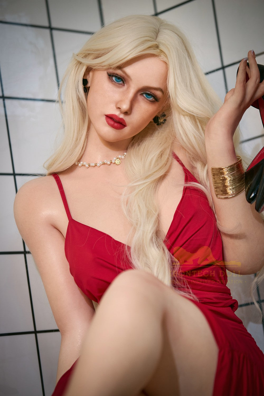 Molly seksinukke (Irontech Doll T164cm f-cup S44 silikoni)