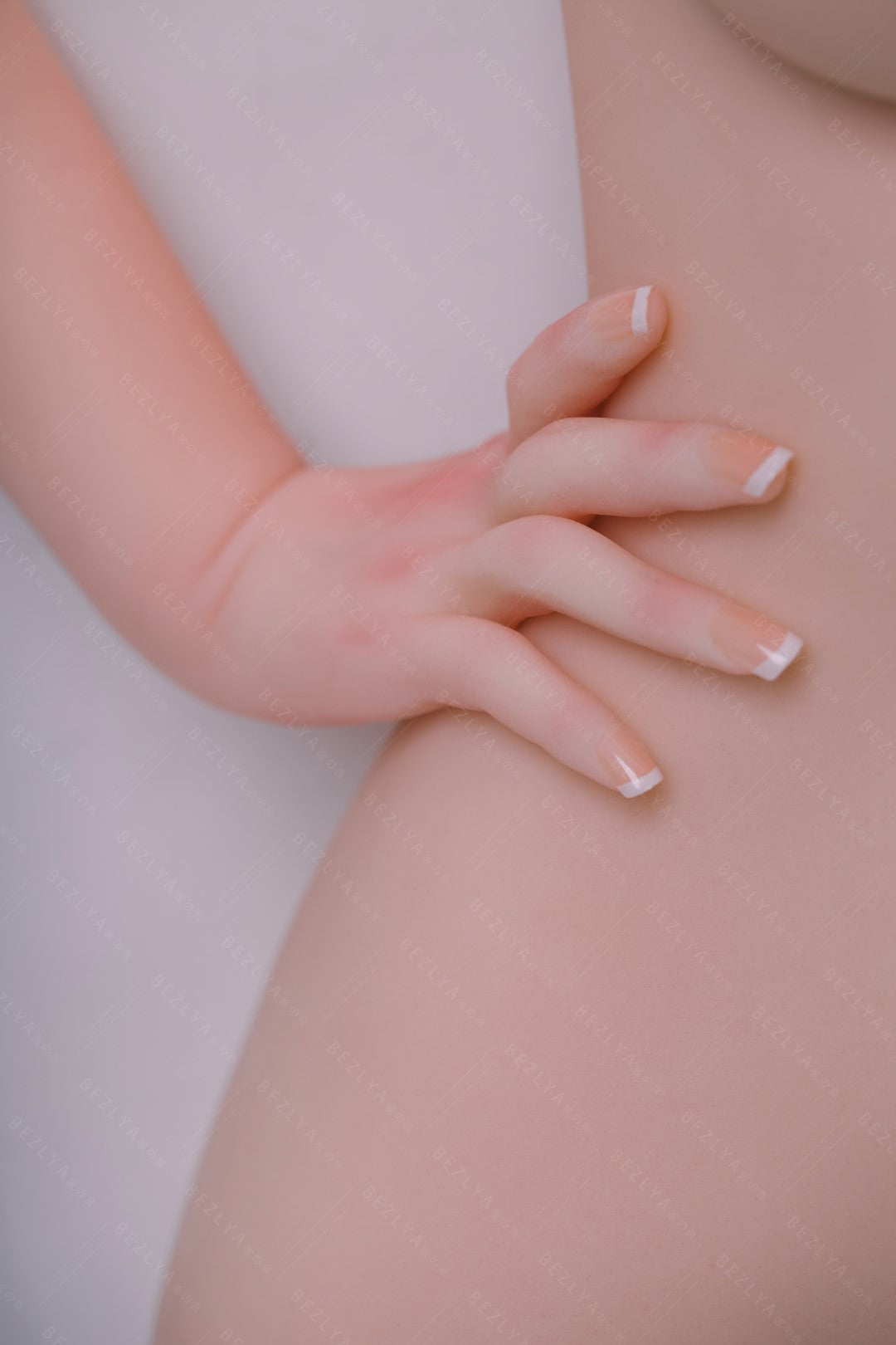 Convallaria seksinukke (Bezlya Doll 149 cm D-cup 2.0 TPE+silikoni)