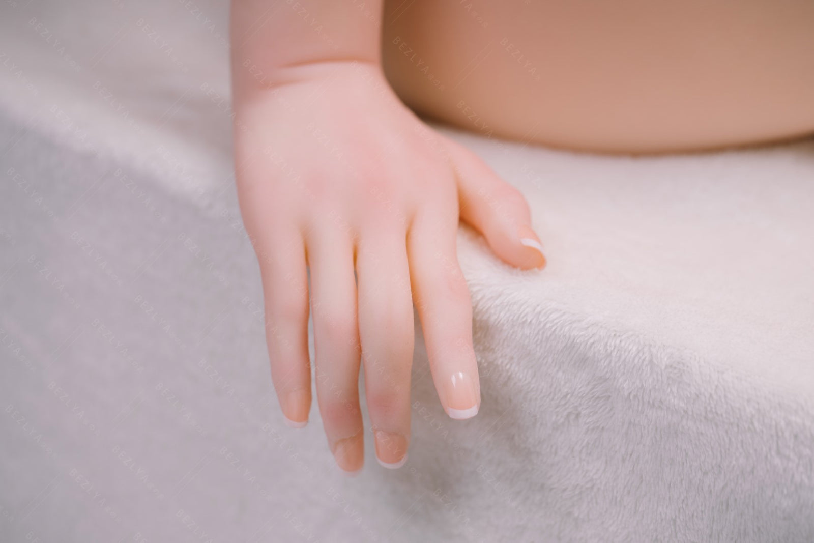 Convallaria seksinukke (Bezlya Doll 149 cm D-cup 2.0 TPE+silikoni)