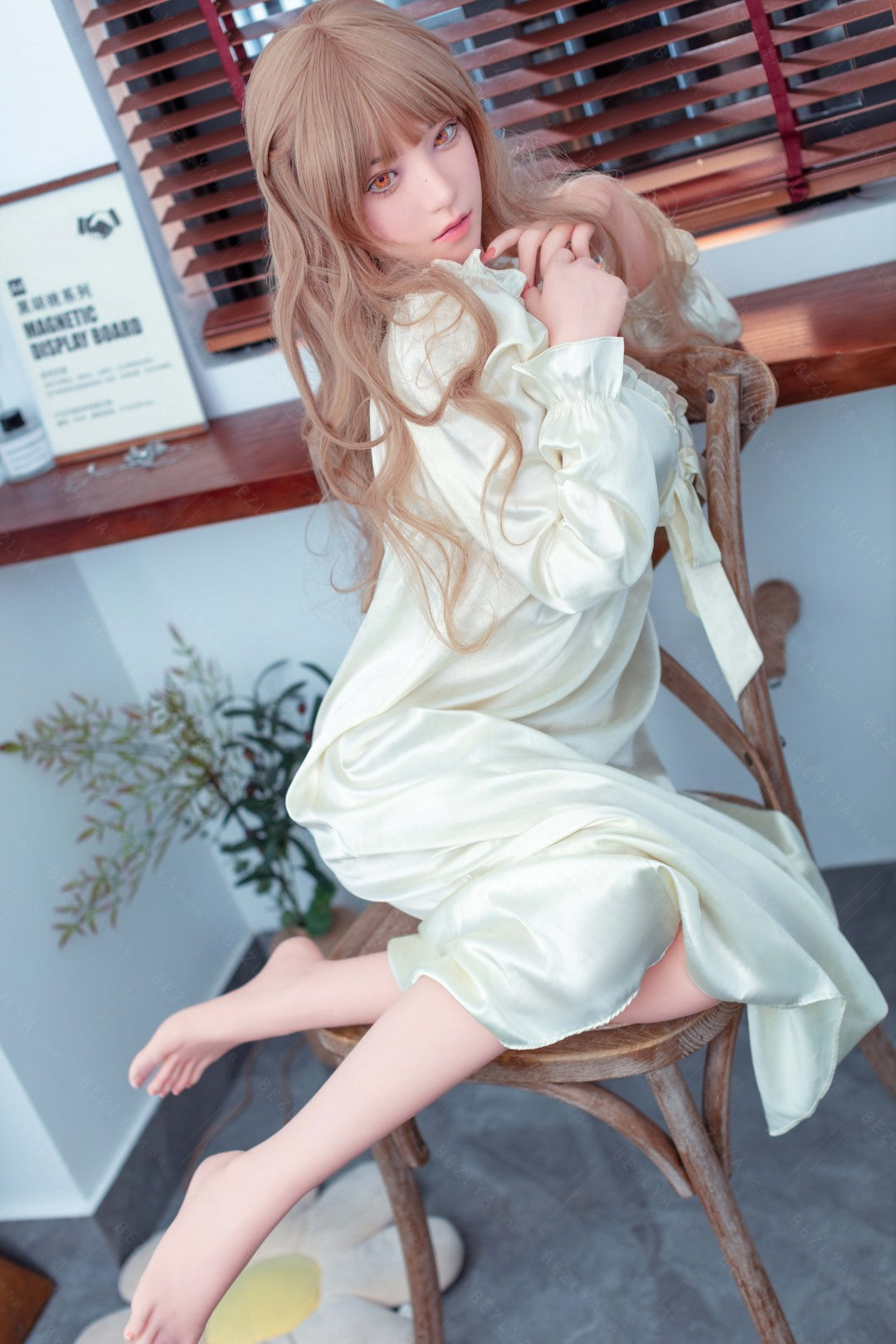 Iris seksinukke (Bezlya Doll 160 cm c-cup 2.1 silikoni)