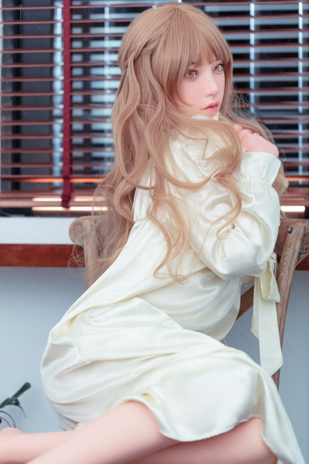 Iris seksinukke (Bezlya Doll 160 cm c-cup 2.1 silikoni)
