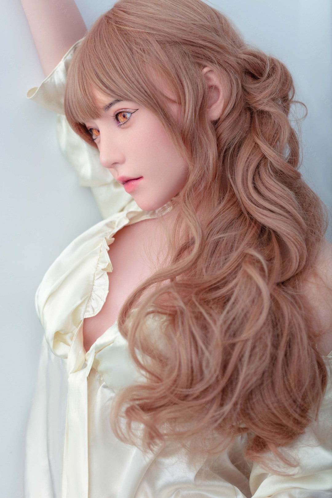 Iris seksinukke (Bezlya Doll 160 cm c-cup 2.1 silikoni)