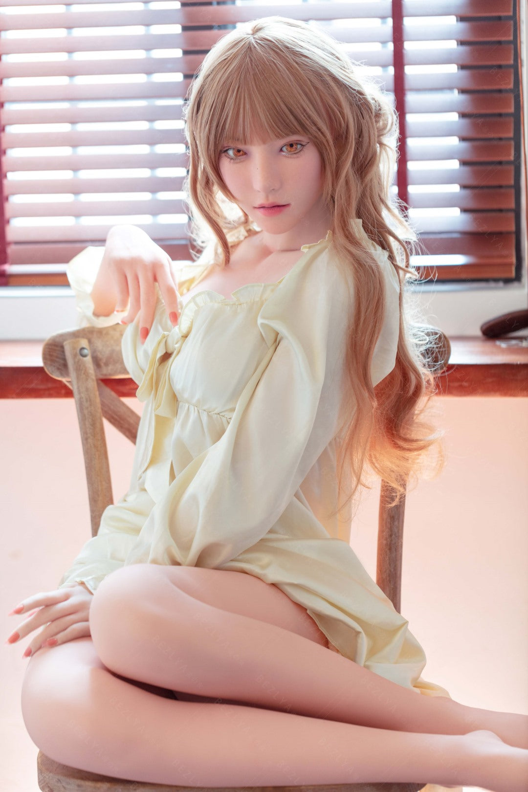 Iris seksinukke (Bezlya Doll 160 cm c-cup 2.1 silikoni)