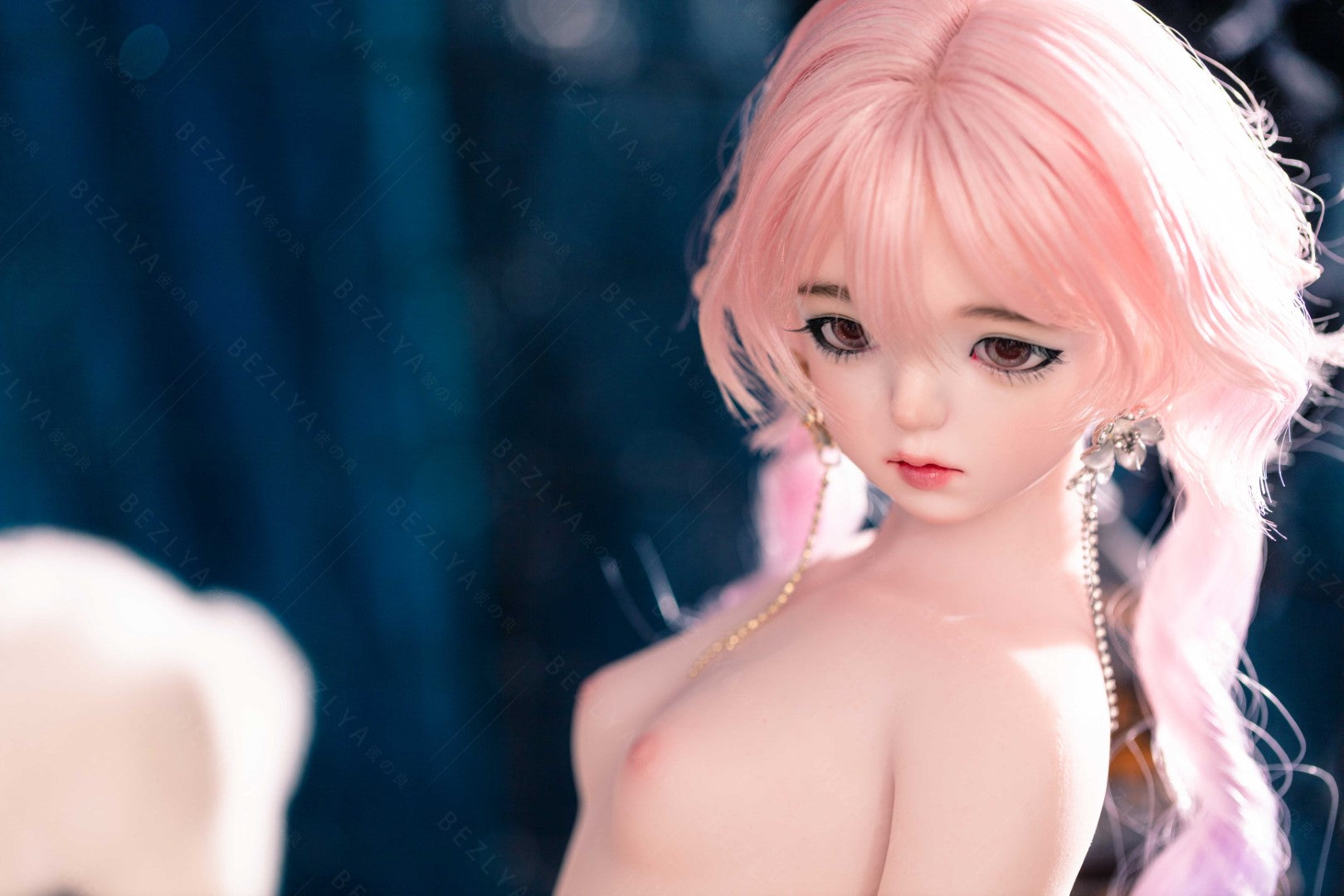 Marja seksinukke (Bezlya Doll 65 cm A-cup 2.2 silikoni)