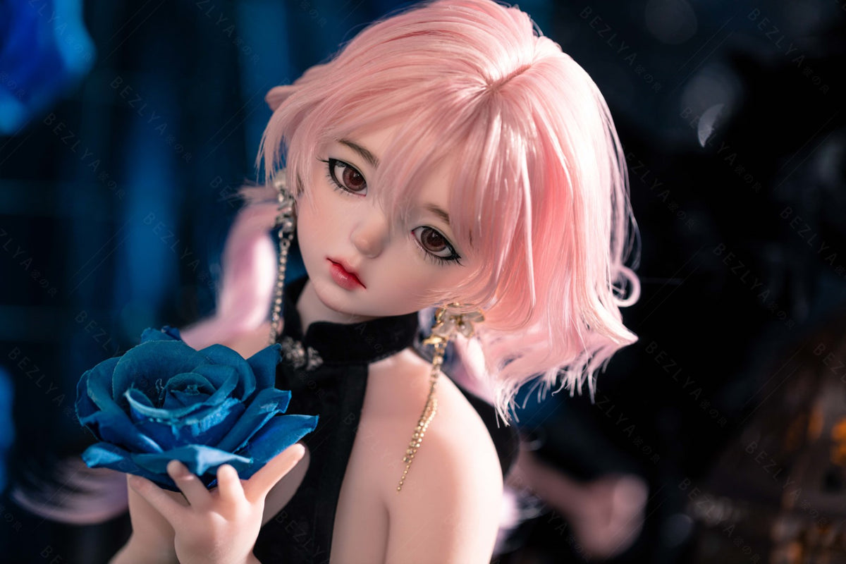 Marja seksinukke (Bezlya Doll 65 cm A-cup 2.2 silikoni)