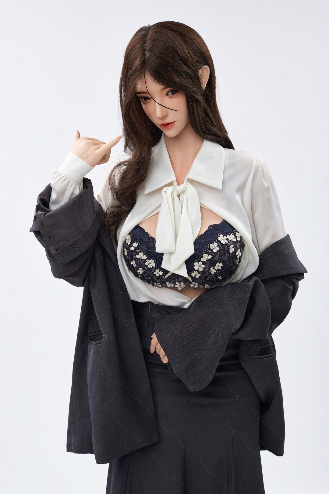 Yulania seksinukke (Bezlya Doll 163cm E-cup 2.2 silikoni)