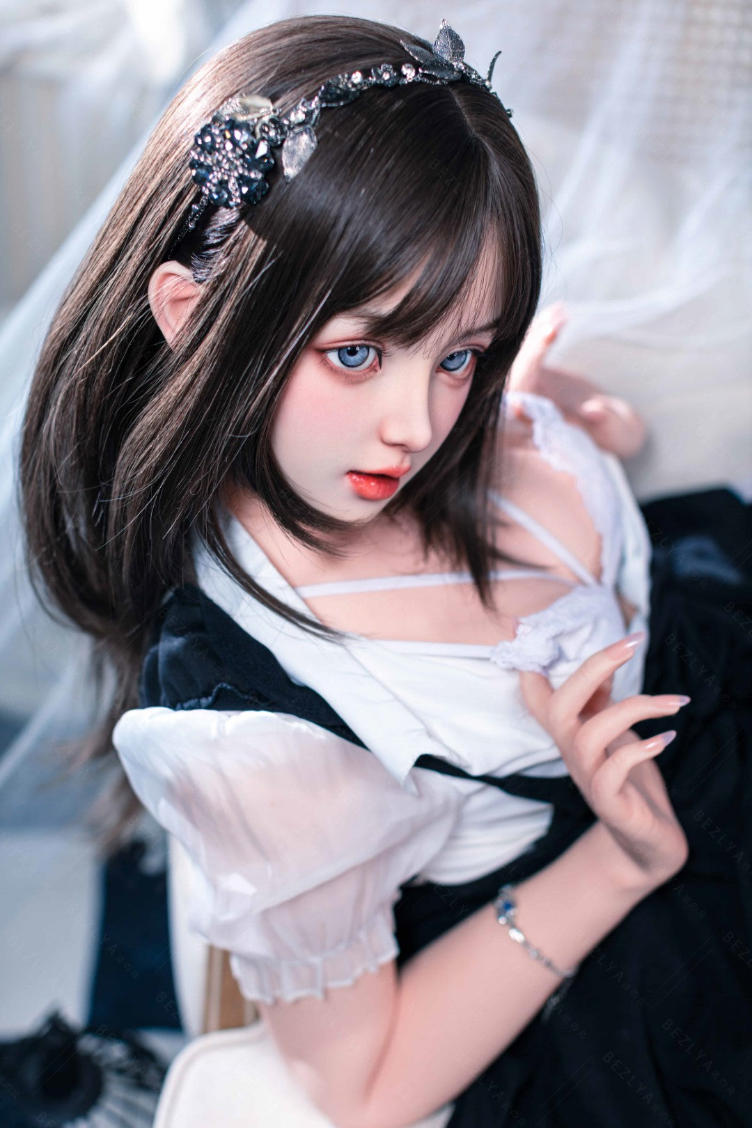 Convallaria Sex doll (Bezlya Doll 155cm b-cup 2.1 silicone)