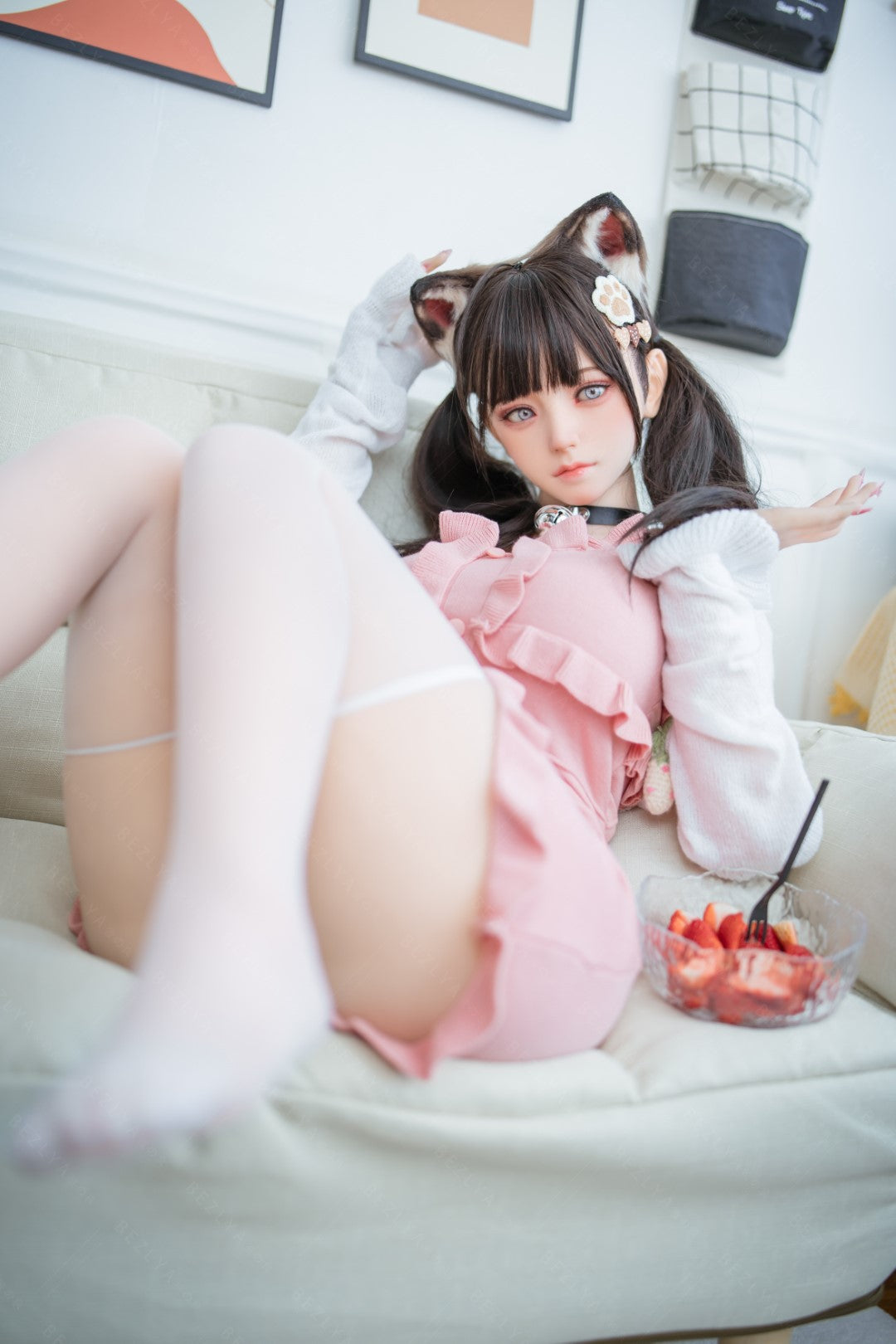 Kellokukka seksinukke (Bezlya Doll 155 cm f-cup 2,0 TPE+silikoni)