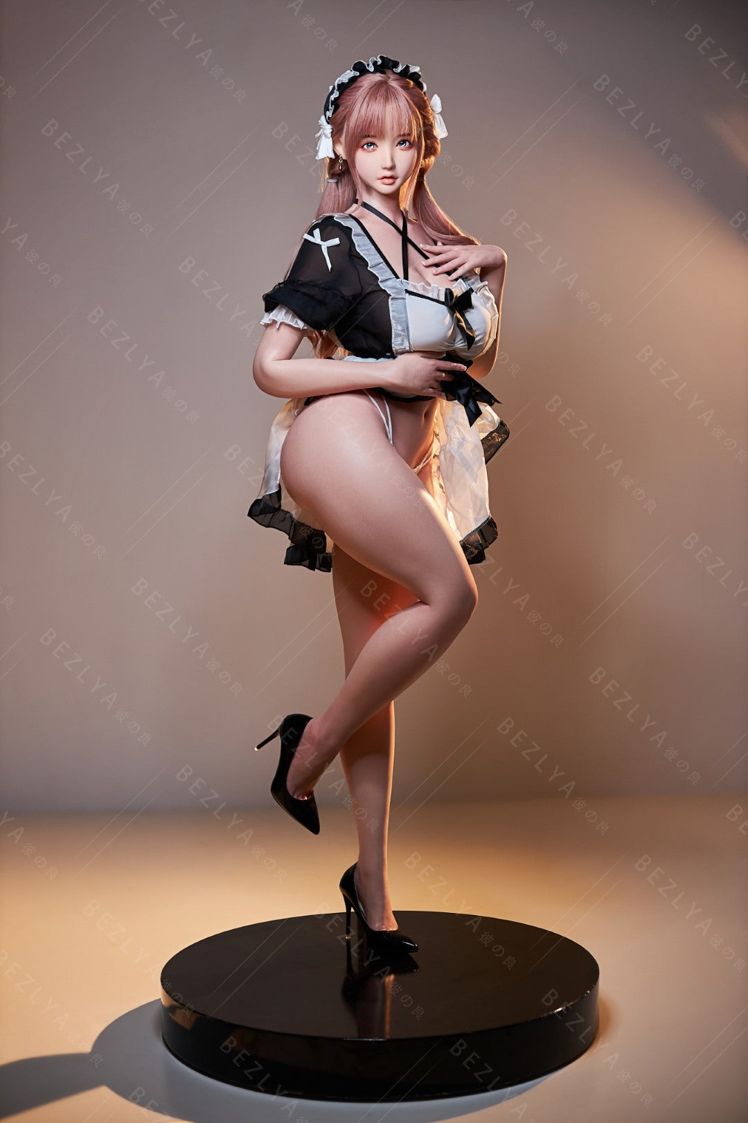 Vanilja seksinukke (Bezlya Doll 155 cm H-cup 2.1 silikoni)