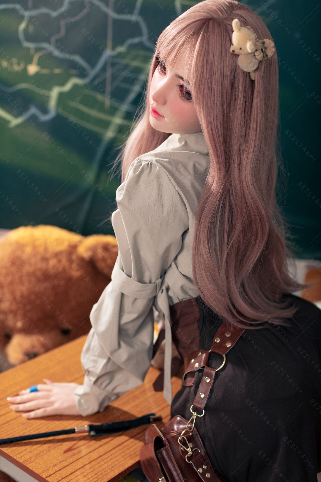 Convallaria Sex doll (Bezlya Doll 155cm b-cup 2.1 silicone)