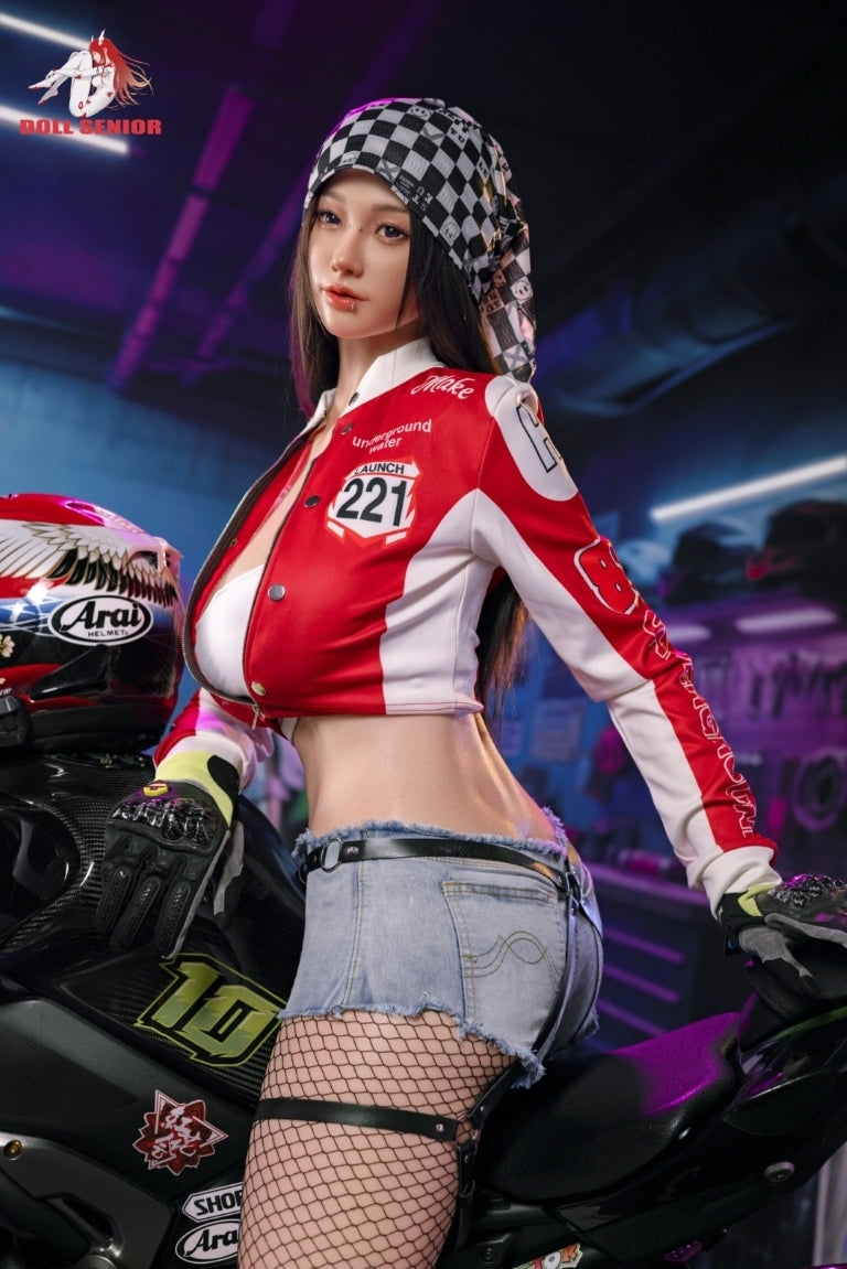 Wuxue Sexdocka (Doll Senior 170cm G-Kupa #24 Silikon)