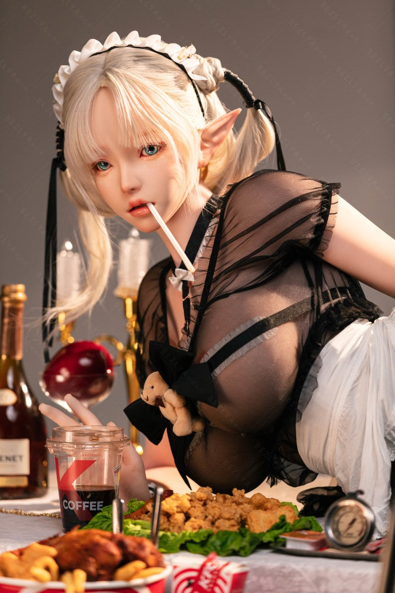 Kalla seksinukke (Bezlya Doll 157 cm f-cup 2.2CF silikoni)