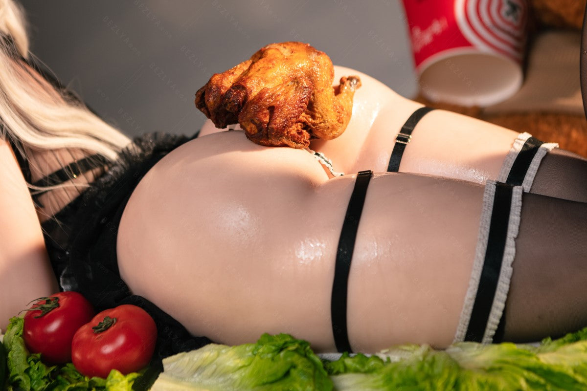 Kalla seksinukke (Bezlya Doll 157 cm f-cup 2.2CF silikoni)