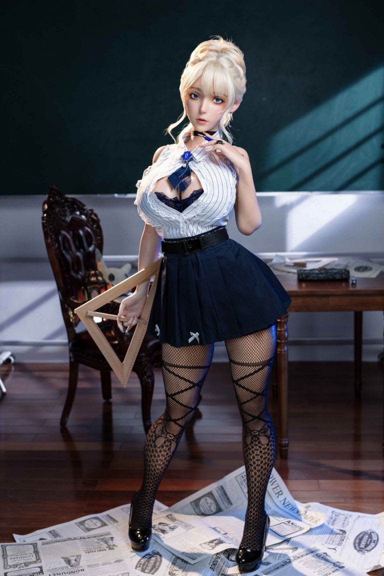 Violetti seksinukke (AITIA-nukke 157cm F-cup 2.2CF silikoni)