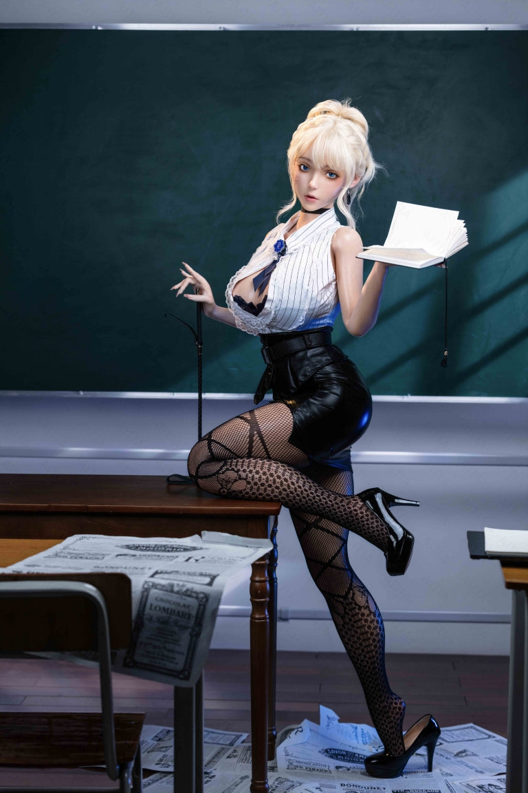 Violetti seksinukke (AITIA-nukke 157cm F-cup 2.2CF silikoni)