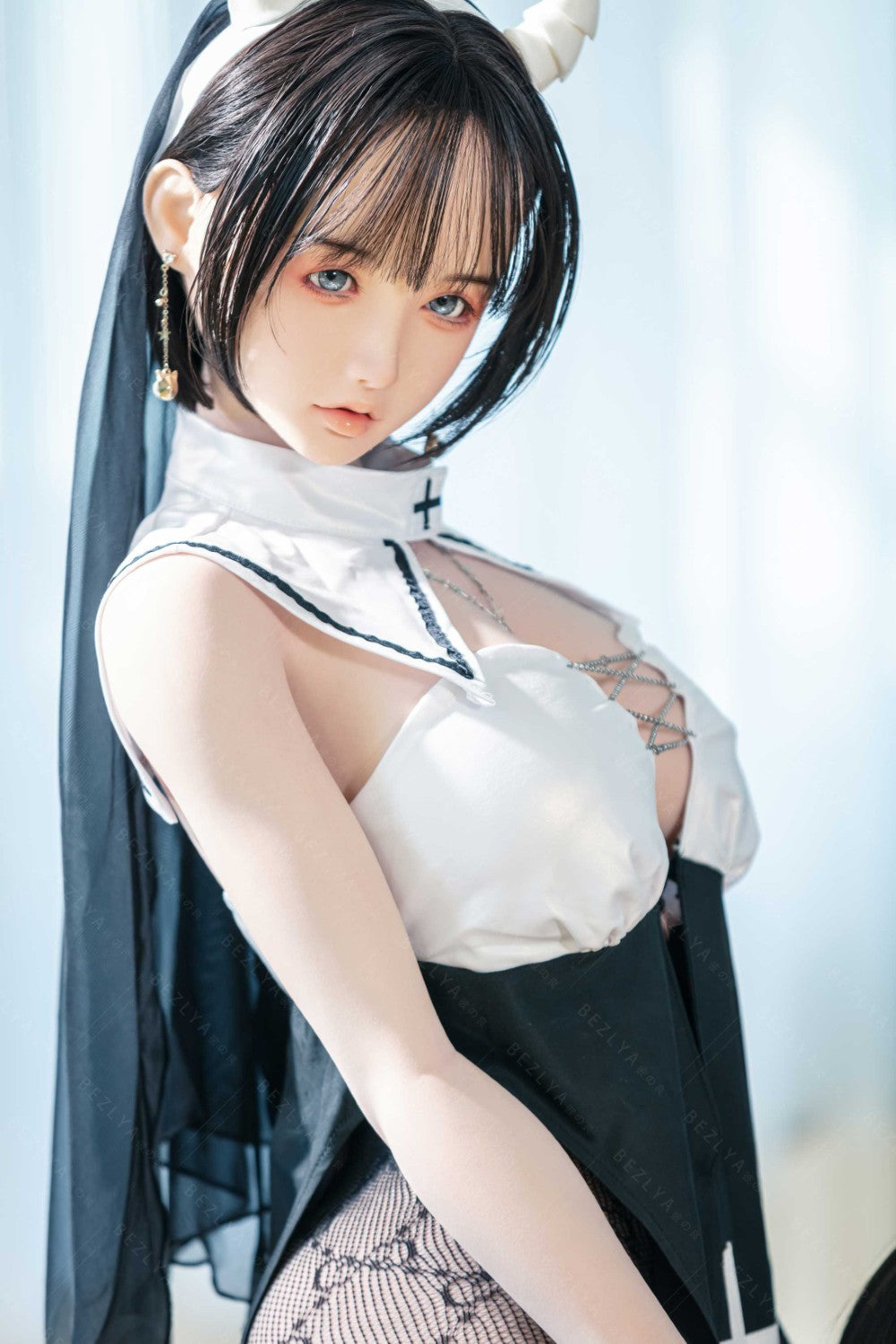 Vanilja seksinukke (Bezlya Doll 155cm E-cup 2.2CF silikoni)