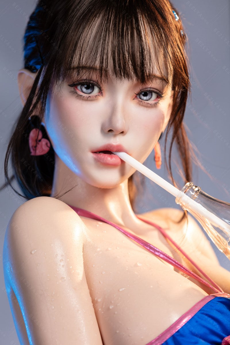 Nymfaea seksinukke (Bezlya Doll 155 cm E-cup 2.2CF silikoni)