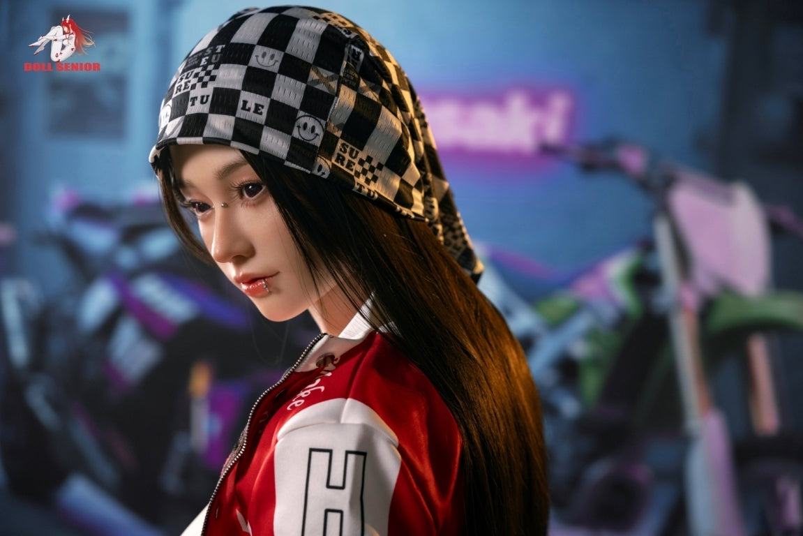 Wuxue Sexdocka (Doll Senior 170cm G-Kupa #24 Silikon)