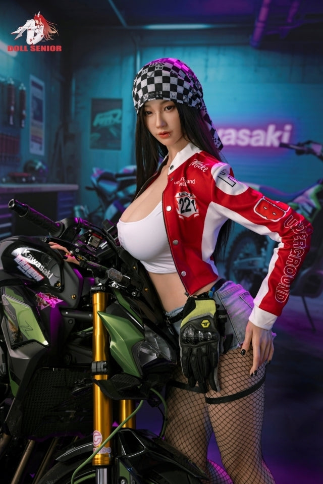 Wuxue Sexdocka (Doll Senior 170cm G-Kupa #24 Silikon)