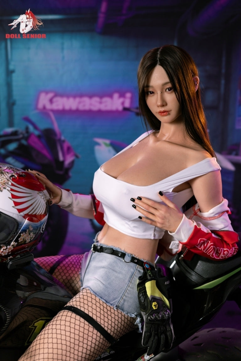 Wuxue Sexdocka (Doll Senior 170cm G-Kupa #24 Silikon)