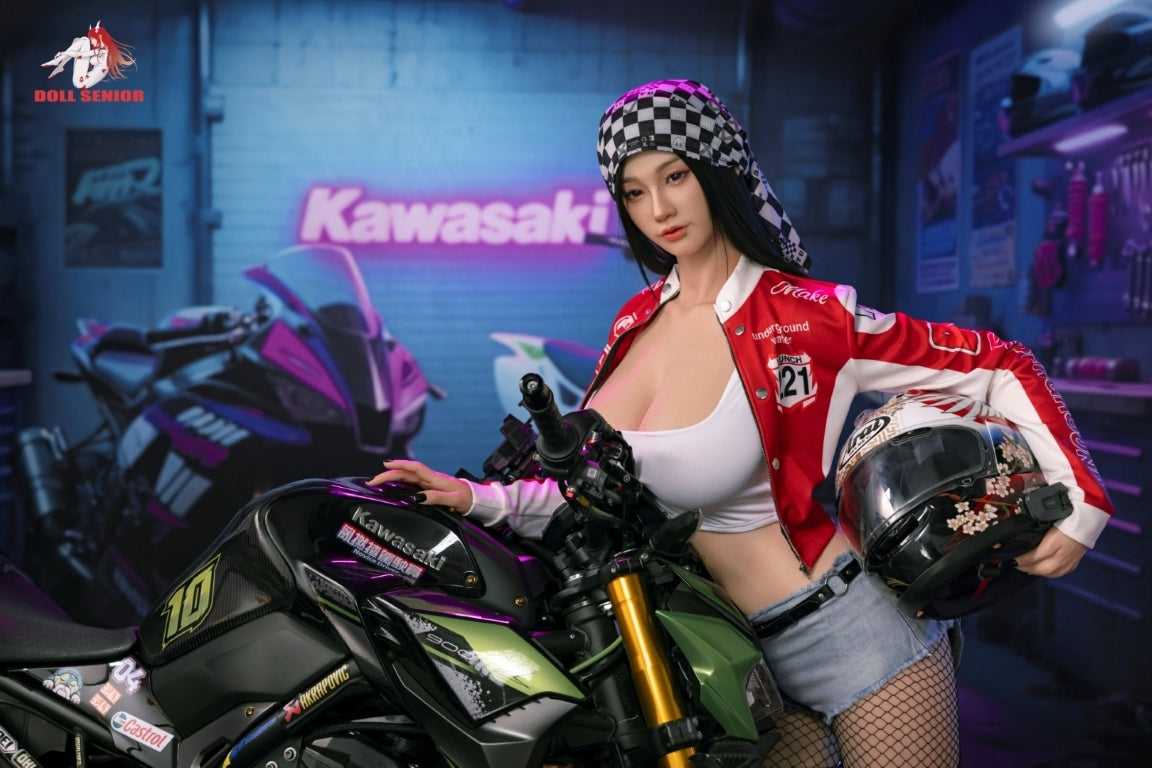Wuxue Sexdocka (Doll Senior 170cm G-Kupa #24 Silikon)