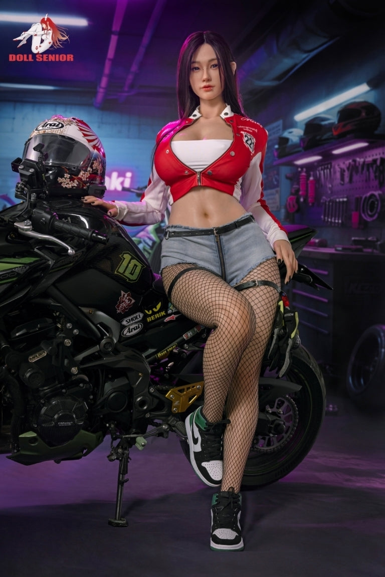 Wuxue Sexdocka (Doll Senior 170cm G-Kupa #24 Silikon)