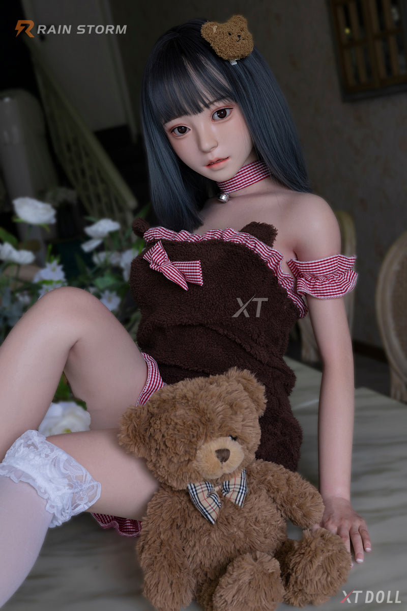 Akira seksinukke (XT Doll 150 cm D-cup #XT-PANTS2 silikoni)