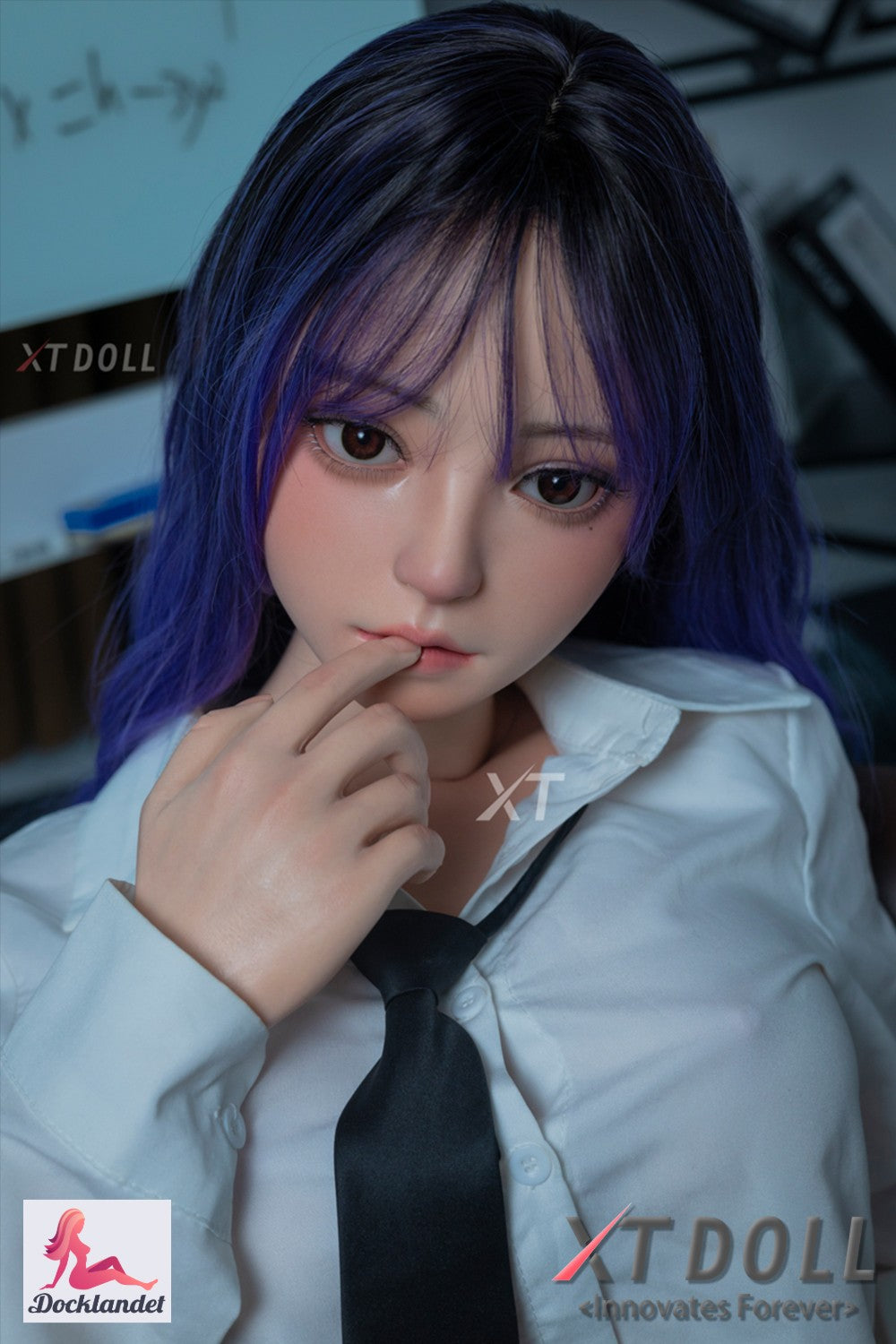 Akira seksinukke (XT Doll 157cm D-cup #XT-housut2-B silikoni)