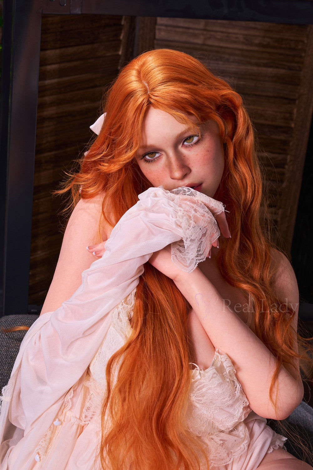 Hailey seksinukke (Real Lady 159cm F-cup R12 RST silikoni)