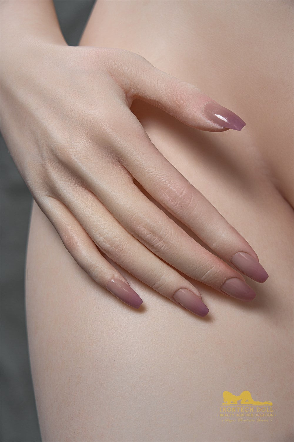 Yhdeksän seksinukke (Irontech Doll 158cm E-cup T3-1 silikoni)