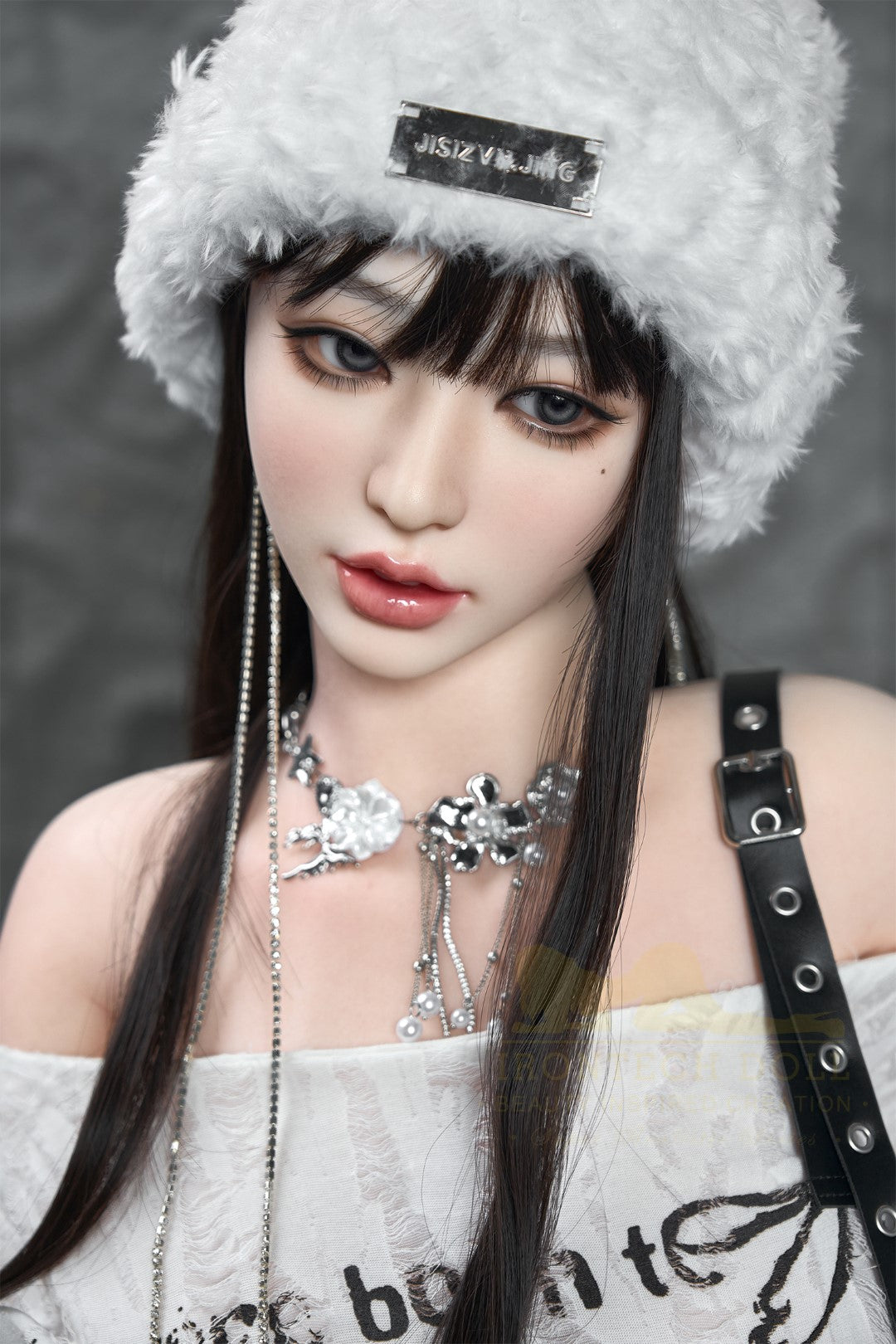 Yuna seksinukke (Irontech Doll 165cm F-cup T1-1 silikoni)