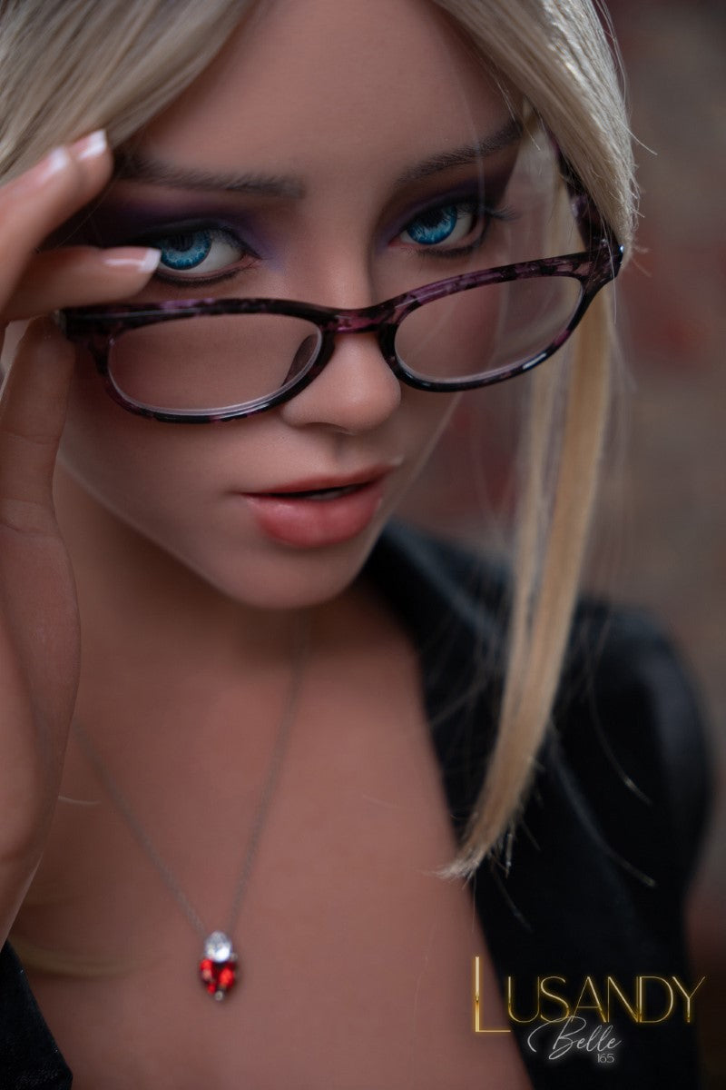 Belle Sexdocka (Lusandy Doll 165cm D-kupa Silikon)