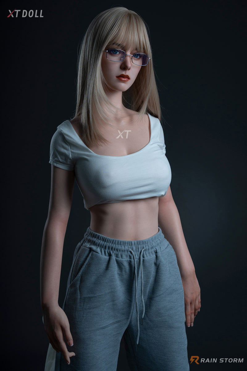 Irina seksinukke (XT Doll 163 cm f-cup #XT-18 silikoni)