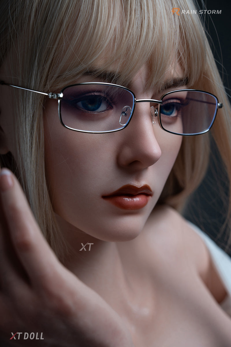 Irina seksinukke (XT Doll 163 cm f-cup #XT-18 silikoni)
