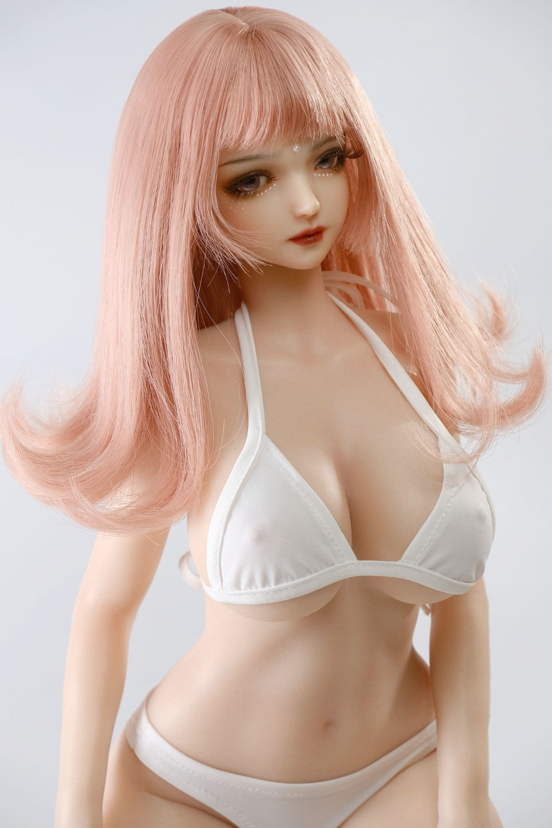 Liora (Doll Forever 60 cm G-cup silikoni)