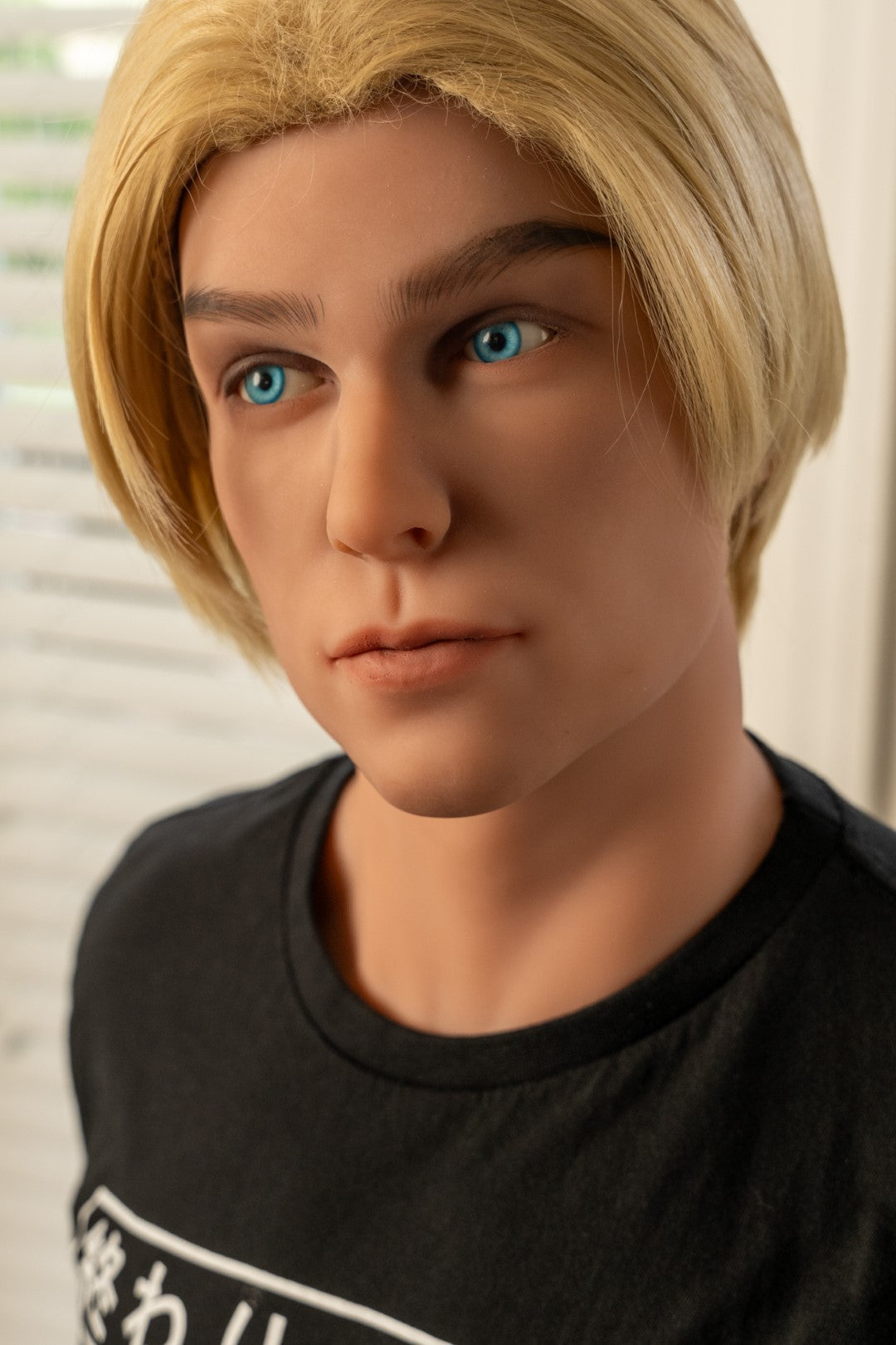 Uros seksinukke Devon (Doll Forever 170 cm S-TPE)