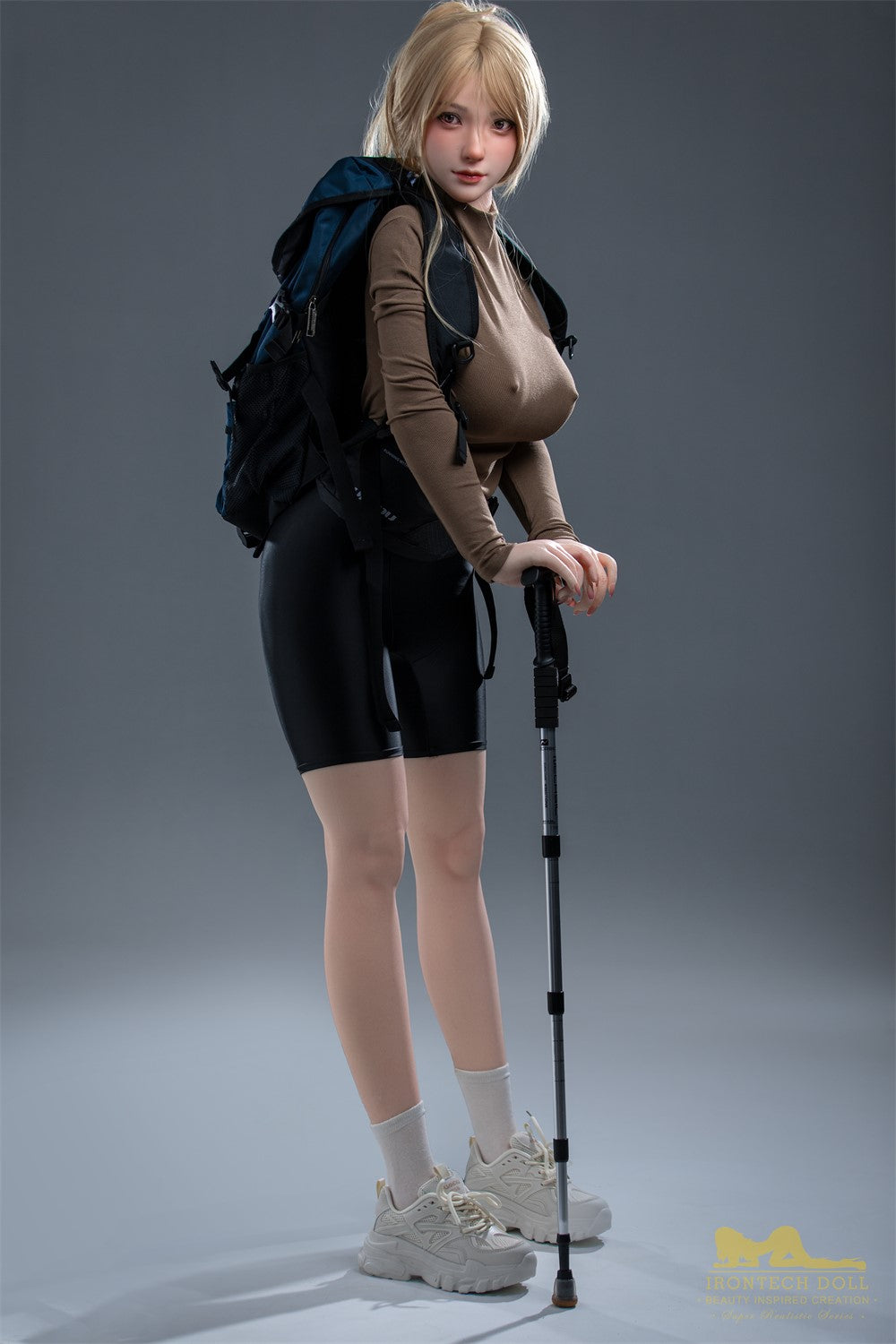 Kisu seksinukke (Irontech Doll 165 cm f-cup S32 silikoni)