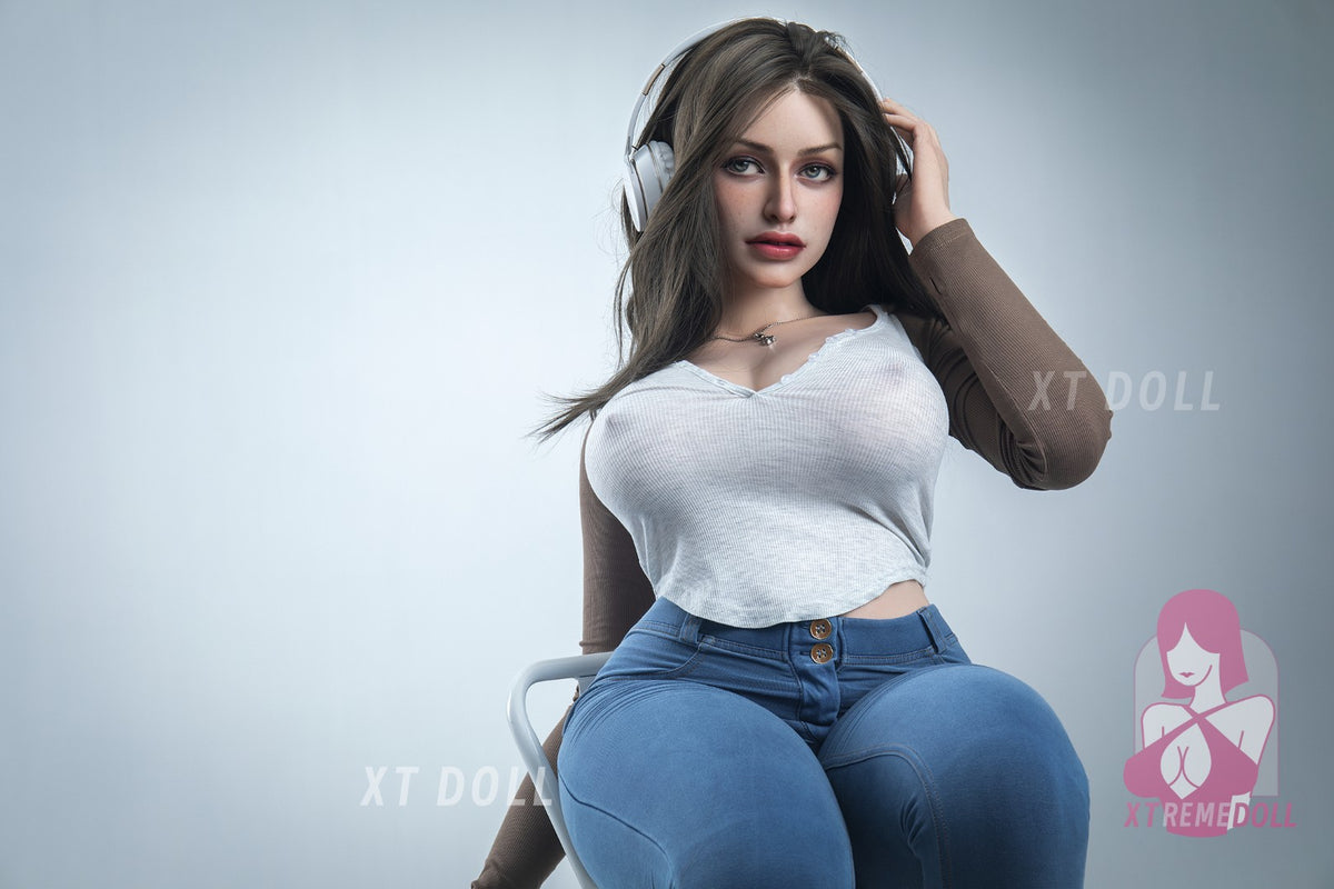 Everleigh Sexdocka (XT Doll 162cm G-Kupa #XT-19 Silikon)