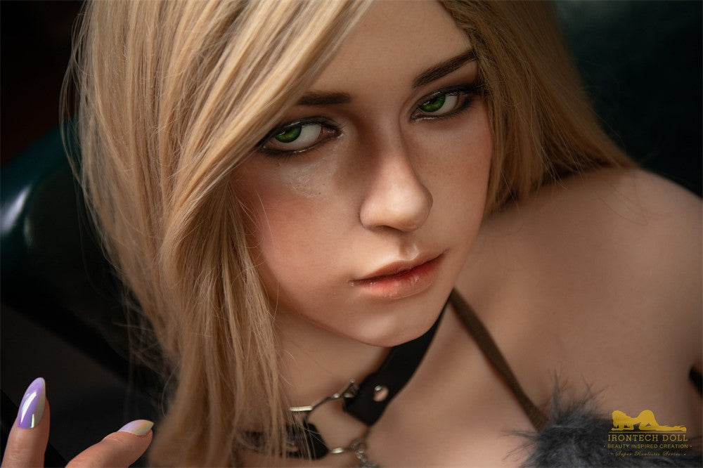 Flora Sexdocka (Irontech Doll 163cm B-Kupa S38 Silikon)