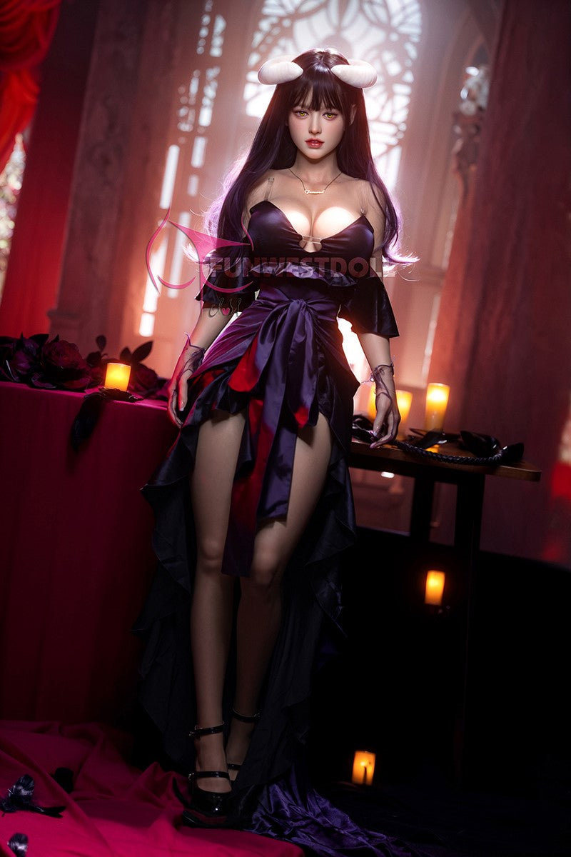 Chloe seksinukke (FunWest Doll 160 cm E-cup #035S silikoni)