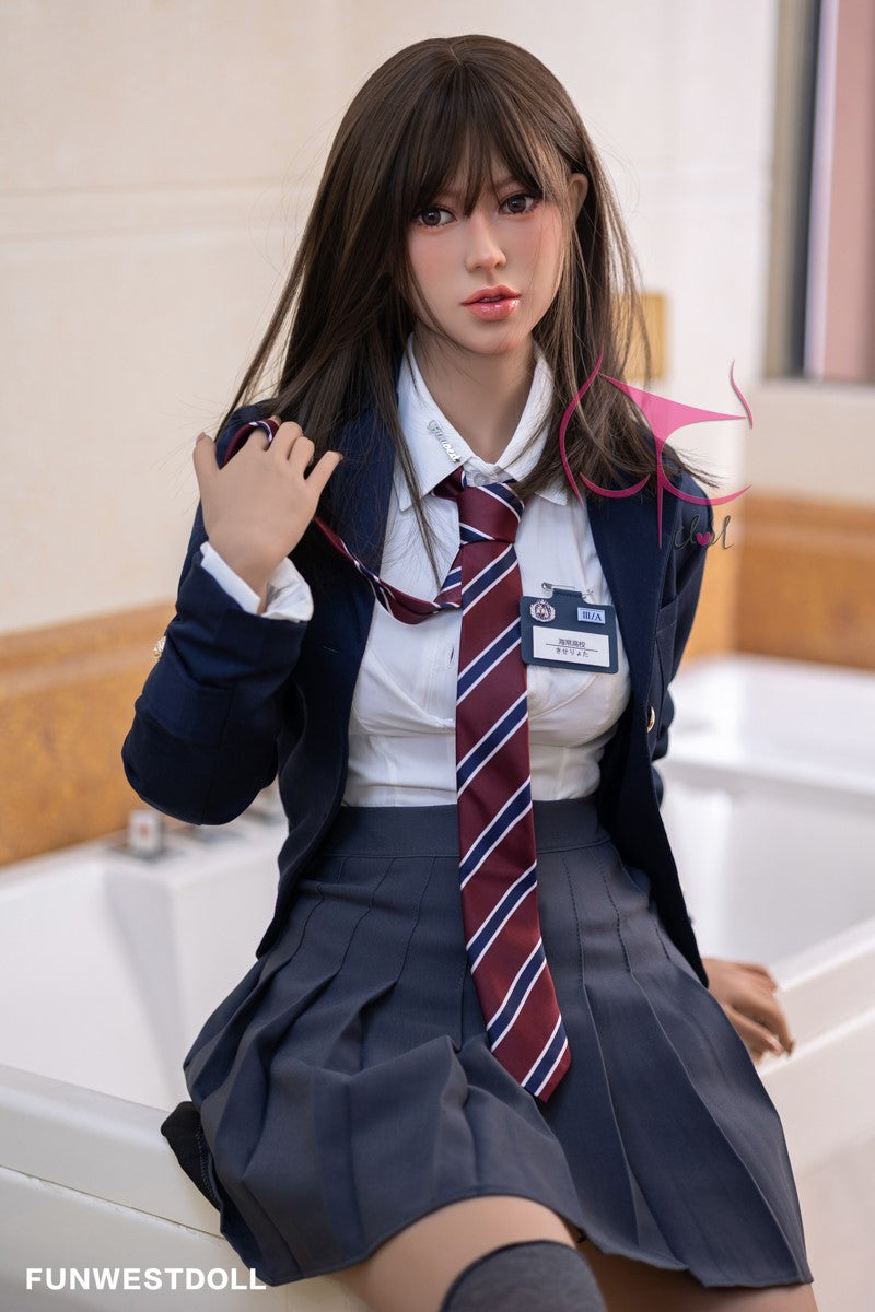Lucy seksinukke (FunWest Doll 165 cm c-cup #032 TPE)