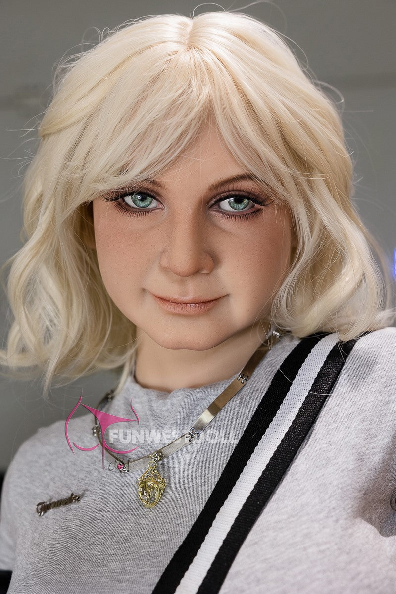 Layla Sexdocka (FunWest Doll 140cm G-Kupa #012 TPE)
