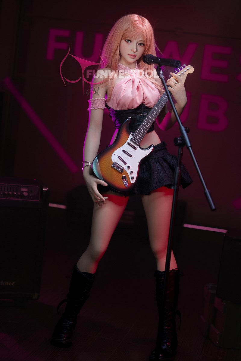 Alice seksinukke (FunWest Doll 157 cm c-cup #038 TPE)