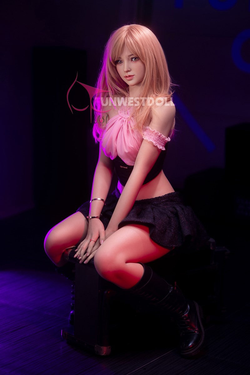 Alice seksinukke (FunWest Doll 157 cm c-cup #038 TPE)