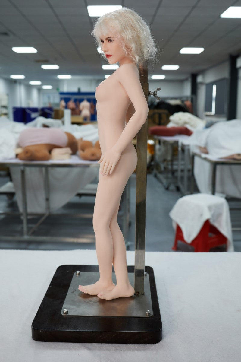 Tara Sexdocka (Climax Doll Mini 60cm S-kupa Silikon)