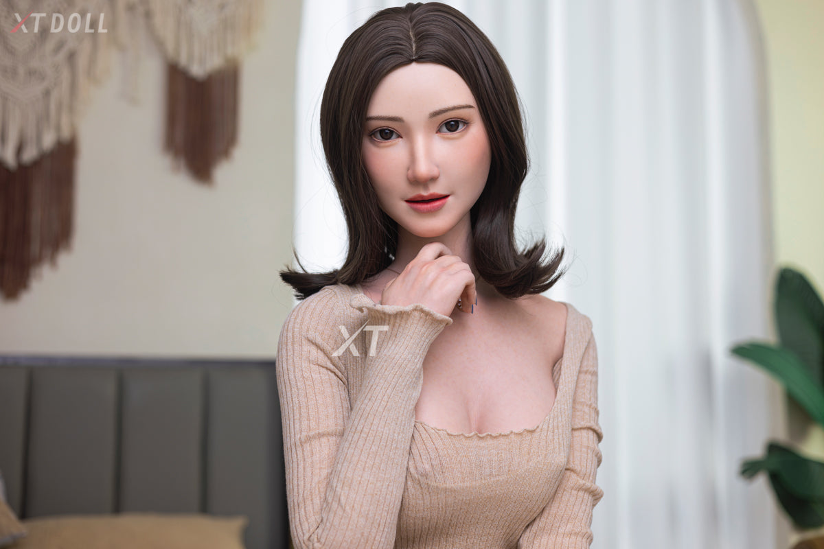 Charlie seksinukke (XT Doll 164 cm c-cup #XT-33 silikoni)