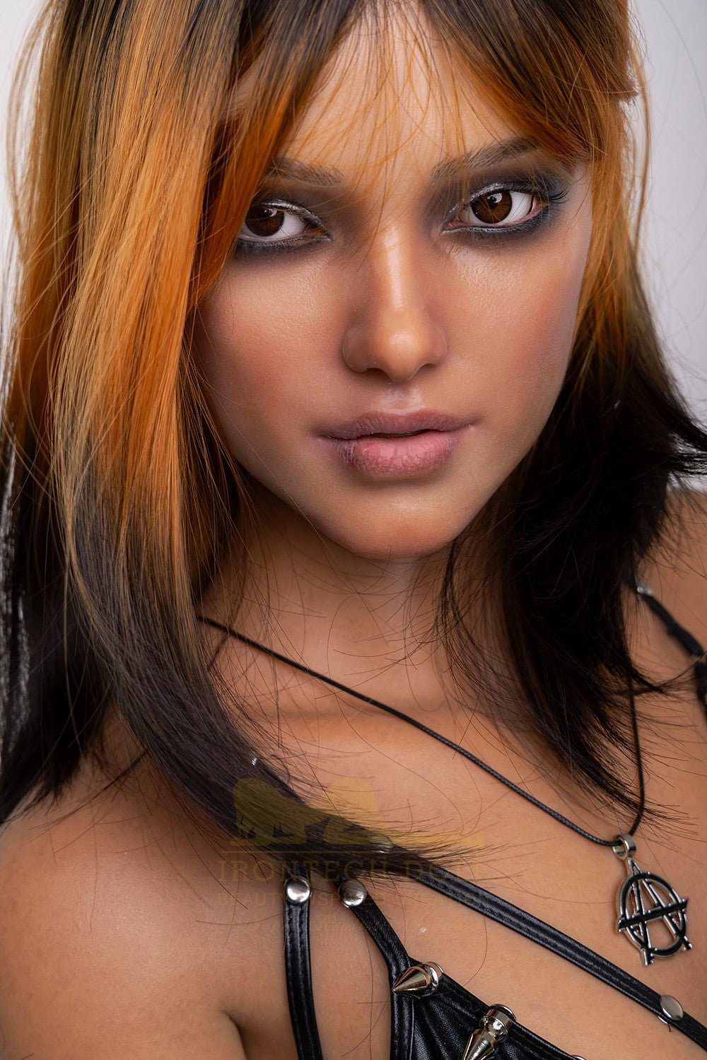 Heidi Sexdocka (Irontech Doll 169cm C-kupa S46 Silikon)