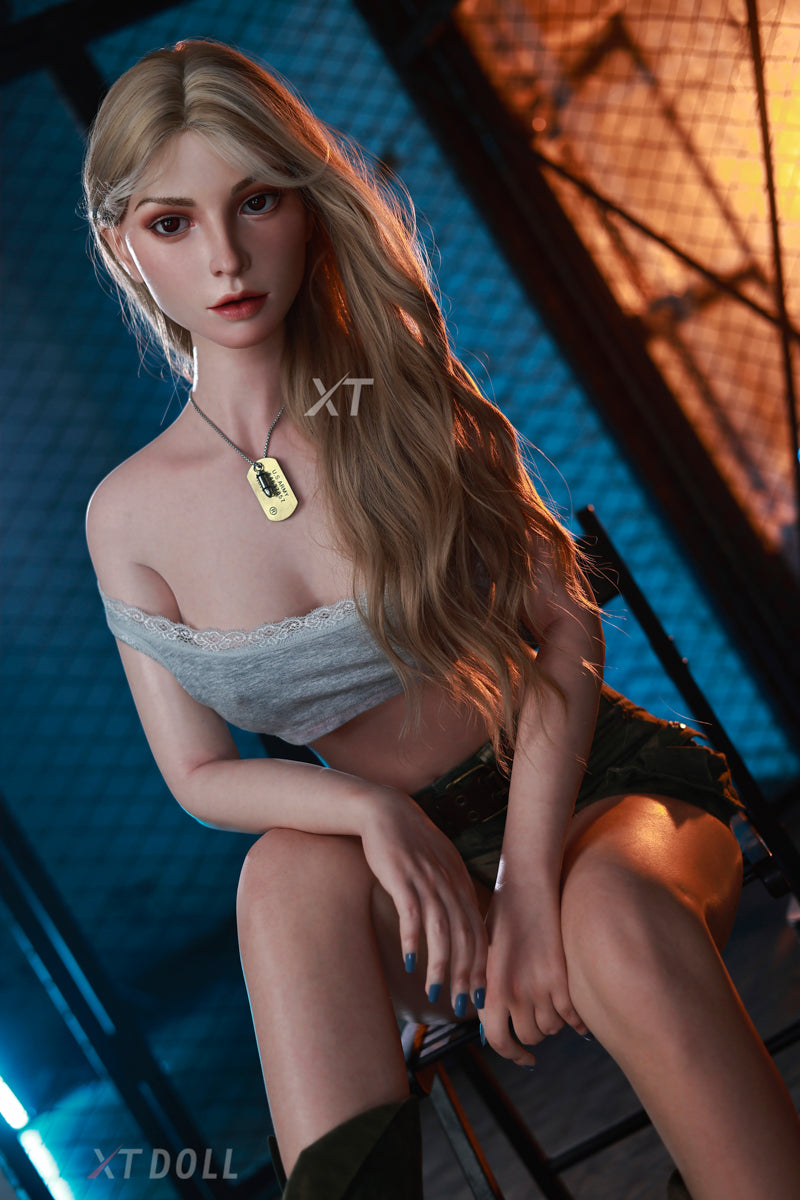 Melanie Sexdocka (XT Doll 164cm C-Kupa #XT-15-B Silikon)